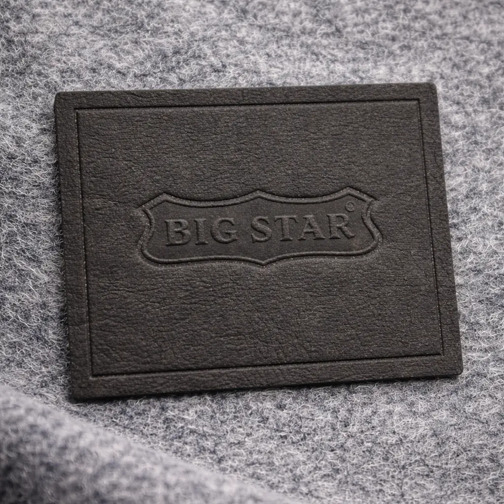 JL-3304 embossed jacron label for jeans and fashion garments