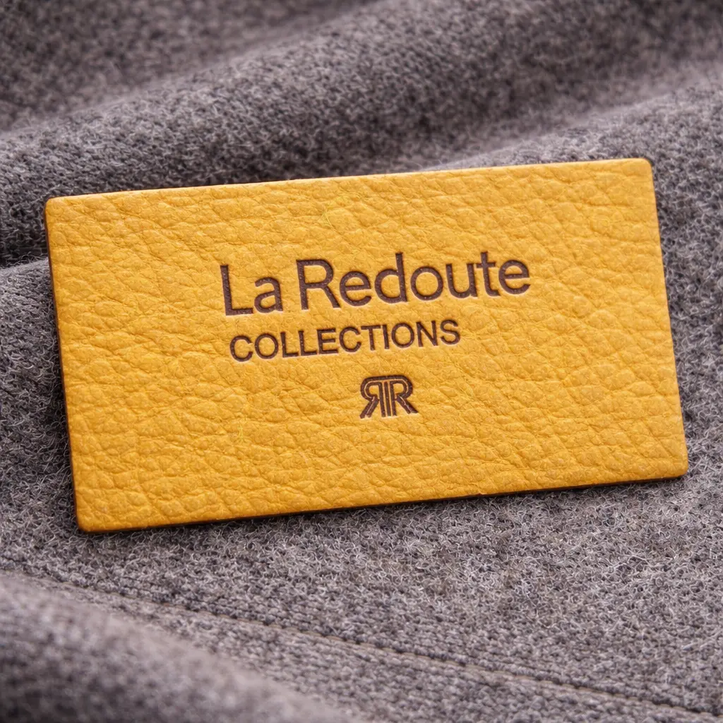 JL-3314 debossed jacron label for garment branding